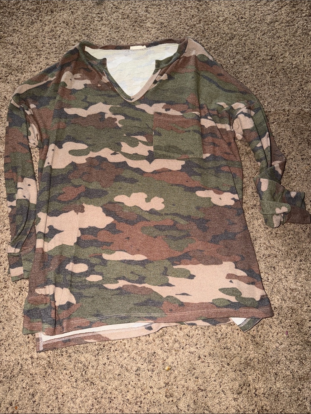 ODDY Camouflage V-Neck Long Sleeve Top - Green, Brown, Tan